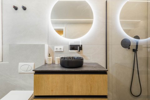 Lägenhet till salu i Barcelona, Spanien 2 sovrum, 95 kvm. Nr. 161458 - foto 27