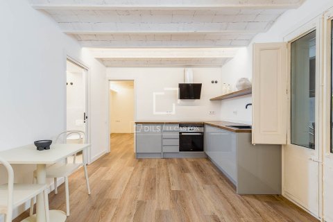 Lägenhet till salu i Barcelona, Spanien 2 sovrum, 95 kvm. Nr. 161458 - foto 11