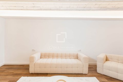 Lägenhet till salu i Barcelona, Spanien 2 sovrum, 95 kvm. Nr. 161458 - foto 5