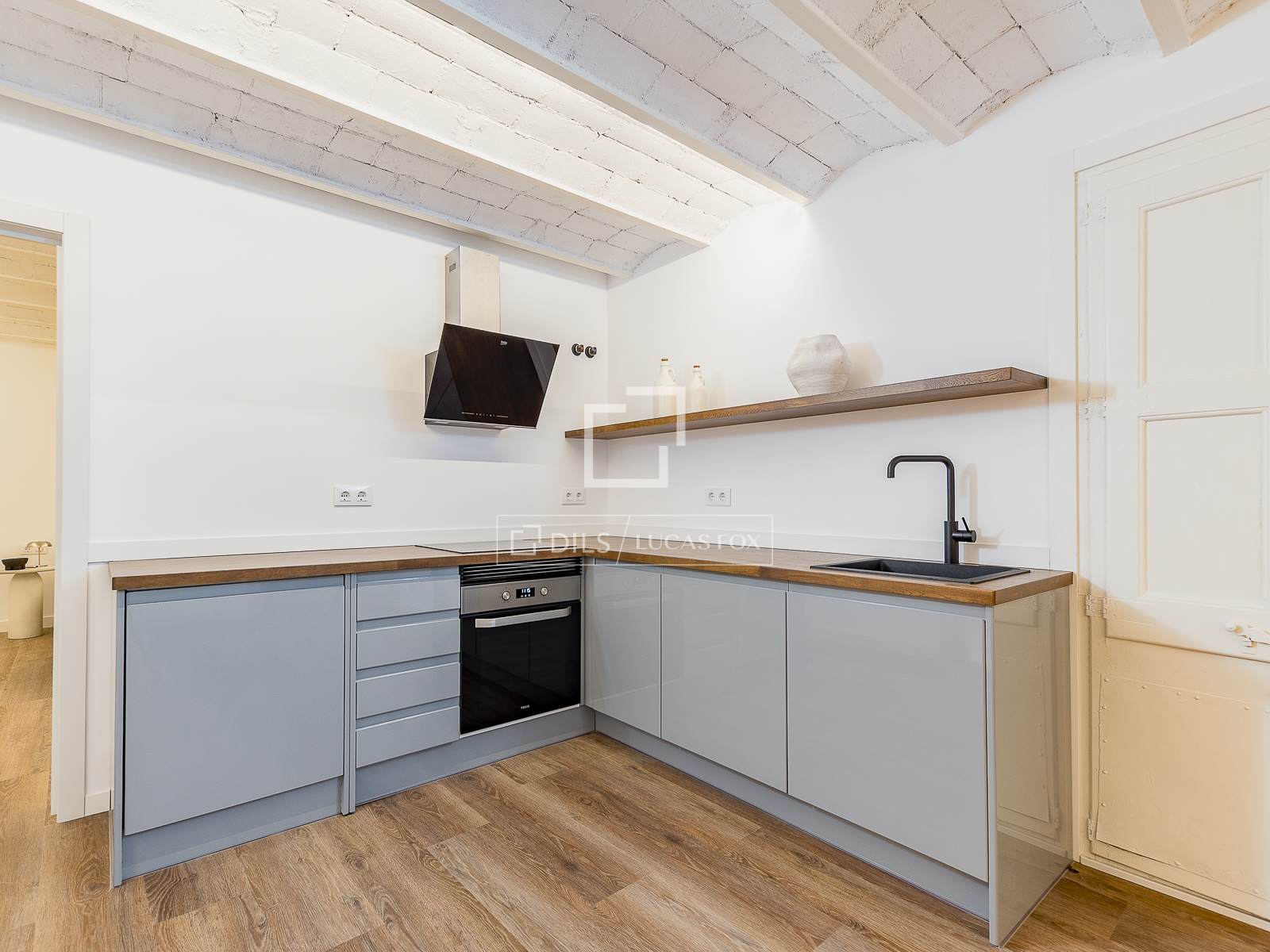 Apartament w Barcelona, Hiszpania 2 sypialnie, 95 mkw. nr 161458