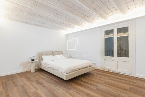 Lägenhet till salu i Barcelona, Spanien 2 sovrum, 95 kvm. Nr. 161458 - foto 14