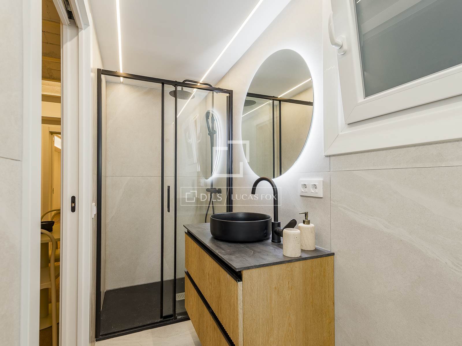 Apartament w Barcelona, Hiszpania 2 sypialnie, 95 mkw. nr 161458