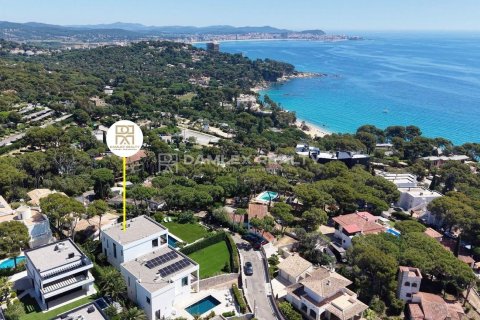 Villa in vendita a Calonge, Girona, Spagna 4 camere da letto, 383 mq. N° 176722 - foto 5