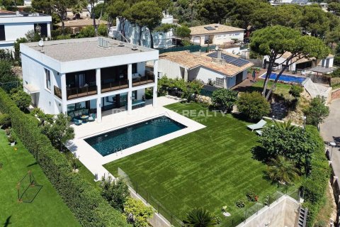 Villa in vendita a Calonge, Girona, Spagna 4 camere da letto, 383 mq. N° 176722 - foto 7