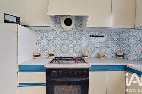 Apartament w Vila-real, Castellon, Hiszpania 4 sypialnie, 110 mkw. nr 187712 – zdjęcie 27