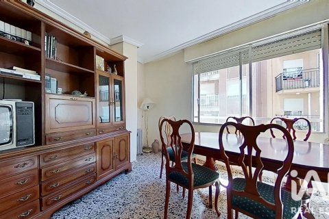 Apartament w Vila-real, Castellon, Hiszpania 4 sypialnie, 110 mkw. nr 187712 – zdjęcie 20