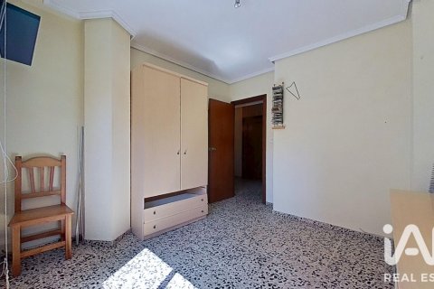 Apartament w Vila-real, Castellon, Hiszpania 4 sypialnie, 110 mkw. nr 187712 – zdjęcie 11