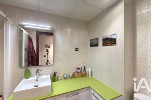 Apartament w Tortosa, Tarragona, Hiszpania 4 sypialnie, 99 mkw. nr 187709 – zdjęcie 27