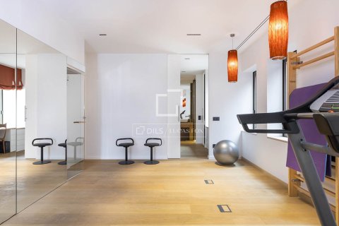 Penthäuser zur Miete in Barcelona, Spanien 4 Schlafzimmer, 250 m2 Nr. 150241 - Foto 28