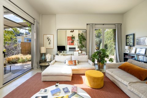 Villa zur Miete in Barcelona, Spanien 5 Schlafzimmer, 300 m2 Nr. 150242 - Foto 16