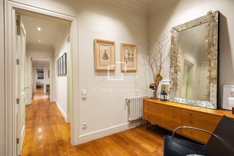 Appartamento in affitto a Barcelona, Spagna 4 camere da letto, 196 mq. N° 150237 - foto 12
