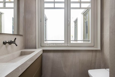 Wohnung zur Miete in Barcelona, Spanien 1 Schlafzimmer, 90 m2 Nr. 150243 - Foto 13