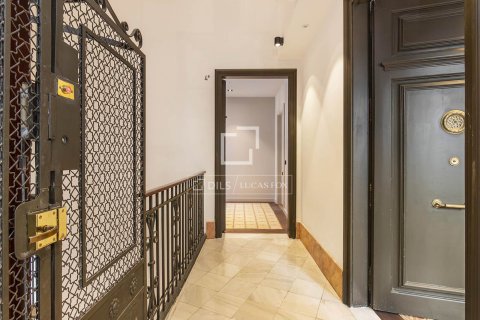 Wohnung zur Miete in Barcelona, Spanien 1 Schlafzimmer, 90 m2 Nr. 150243 - Foto 21