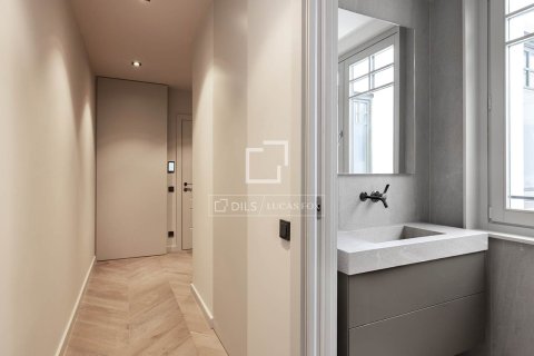 Wohnung zur Miete in Barcelona, Spanien 1 Schlafzimmer, 90 m2 Nr. 150243 - Foto 12