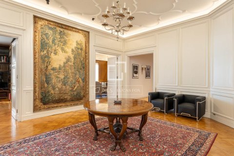 Wohnung zur Miete in Barcelona, Spanien 5 Schlafzimmer, 513 m2 Nr. 150240 - Foto 4