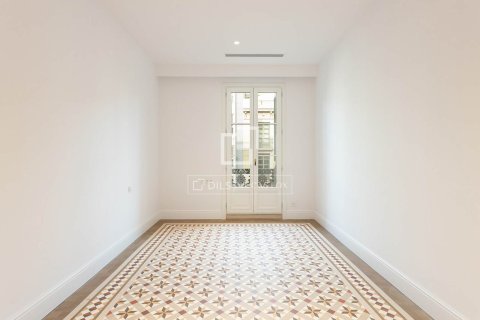 Wohnung zur Miete in Barcelona, Spanien 3 Schlafzimmer, 313 m2 Nr. 150238 - Foto 20