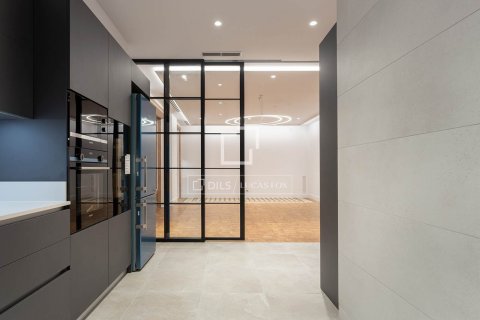 Wohnung zur Miete in Barcelona, Spanien 3 Schlafzimmer, 313 m2 Nr. 150238 - Foto 11