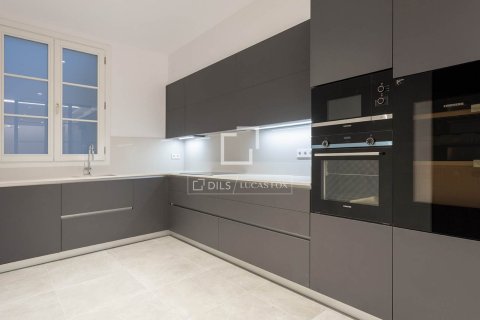 Wohnung zur Miete in Barcelona, Spanien 3 Schlafzimmer, 313 m2 Nr. 150238 - Foto 10