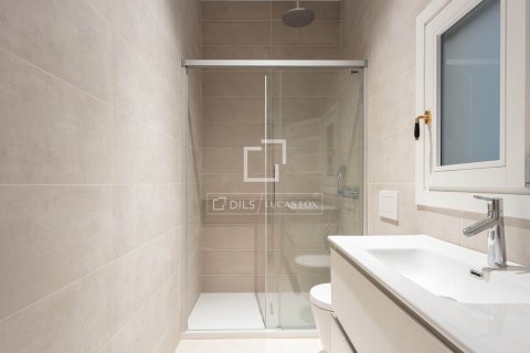 Wohnung zur Miete in Barcelona, Spanien 3 Schlafzimmer, 313 m2 Nr. 150238 - Foto 24