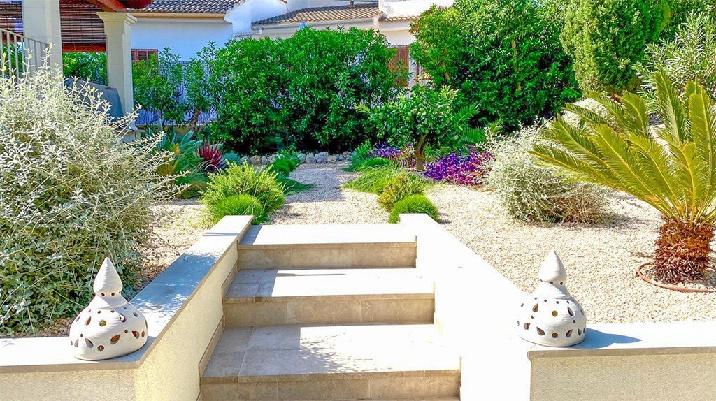 Villa in Santa Ponsa, Mallorca, Spain 4 bedrooms, 235 sq.m. No. 148581