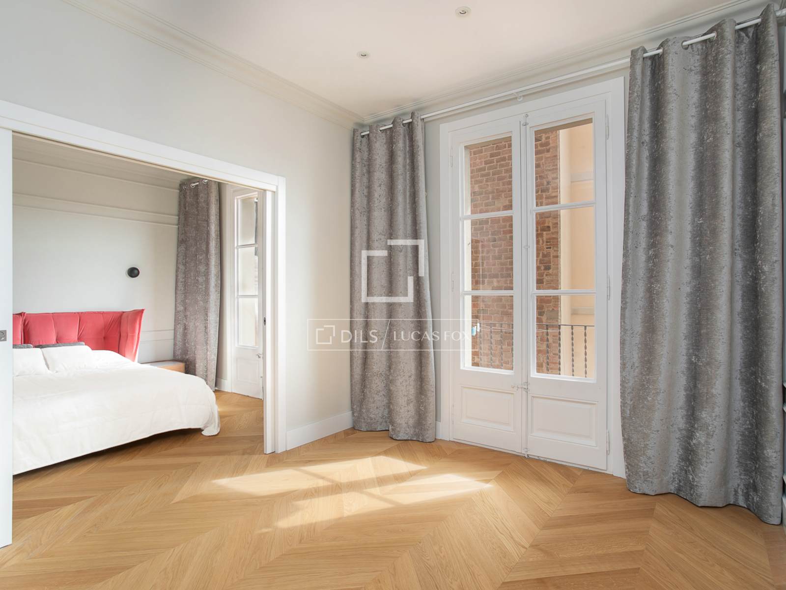Wohnung in Barcelona, Spanien 5 Schlafzimmer, 128 m2 Nr. 192755