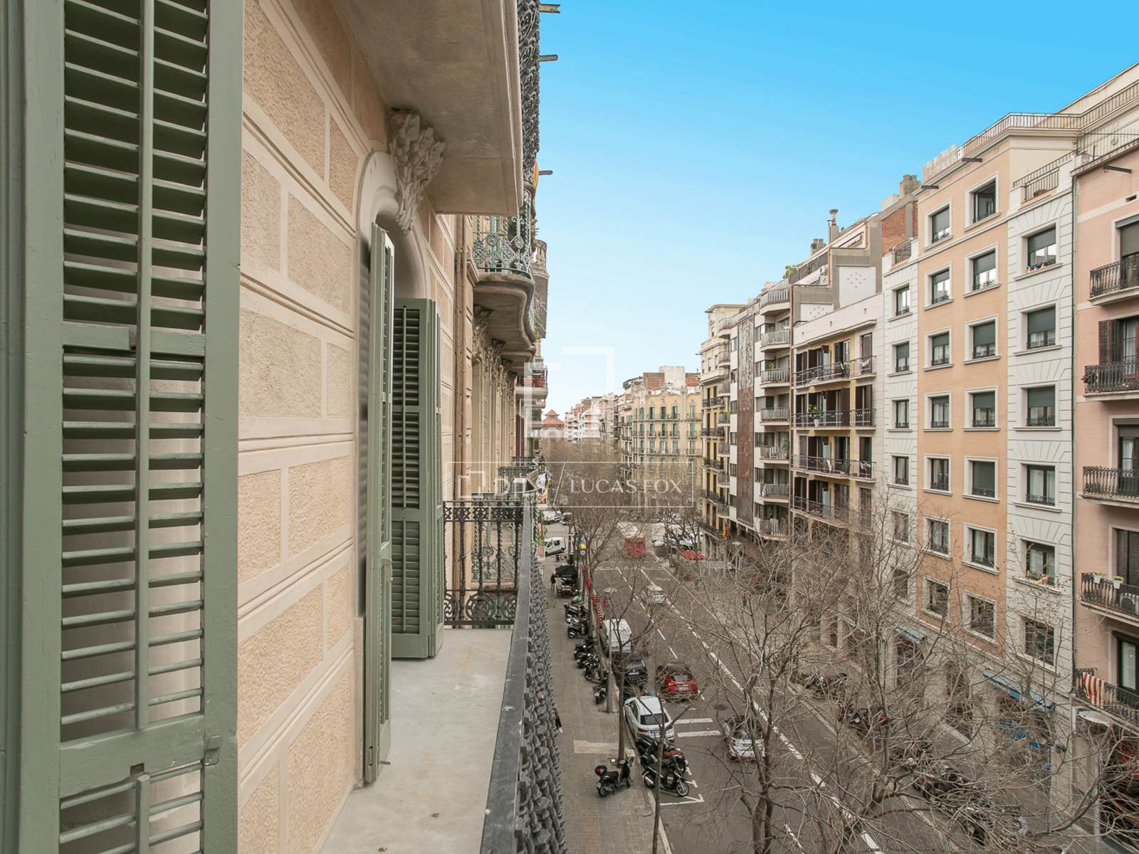 Wohnung in Barcelona, Spanien 5 Schlafzimmer, 128 m2 Nr. 192755