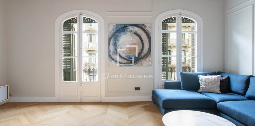 Huoneisto Barcelona, Espanja 5 makuuhuonetta, 128 m2 No. 192755