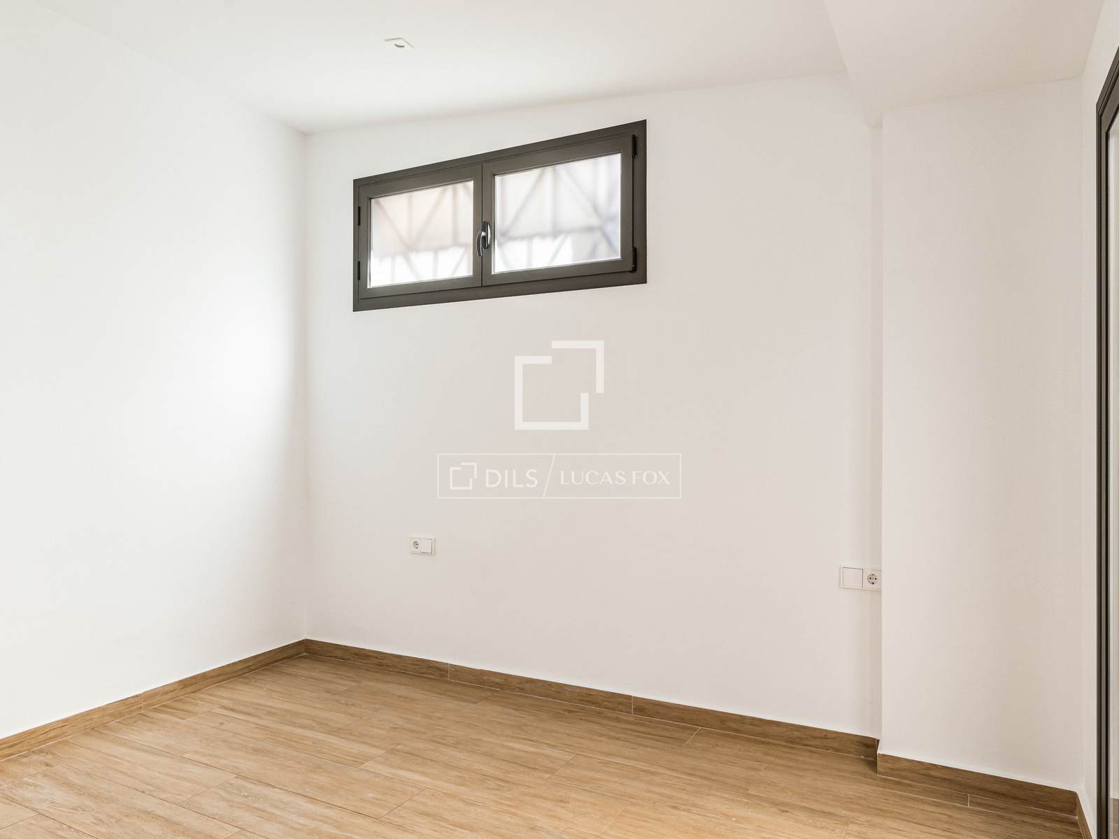 Wohnung in Barcelona, Spanien 2 Schlafzimmer, 97 m2 Nr. 192752