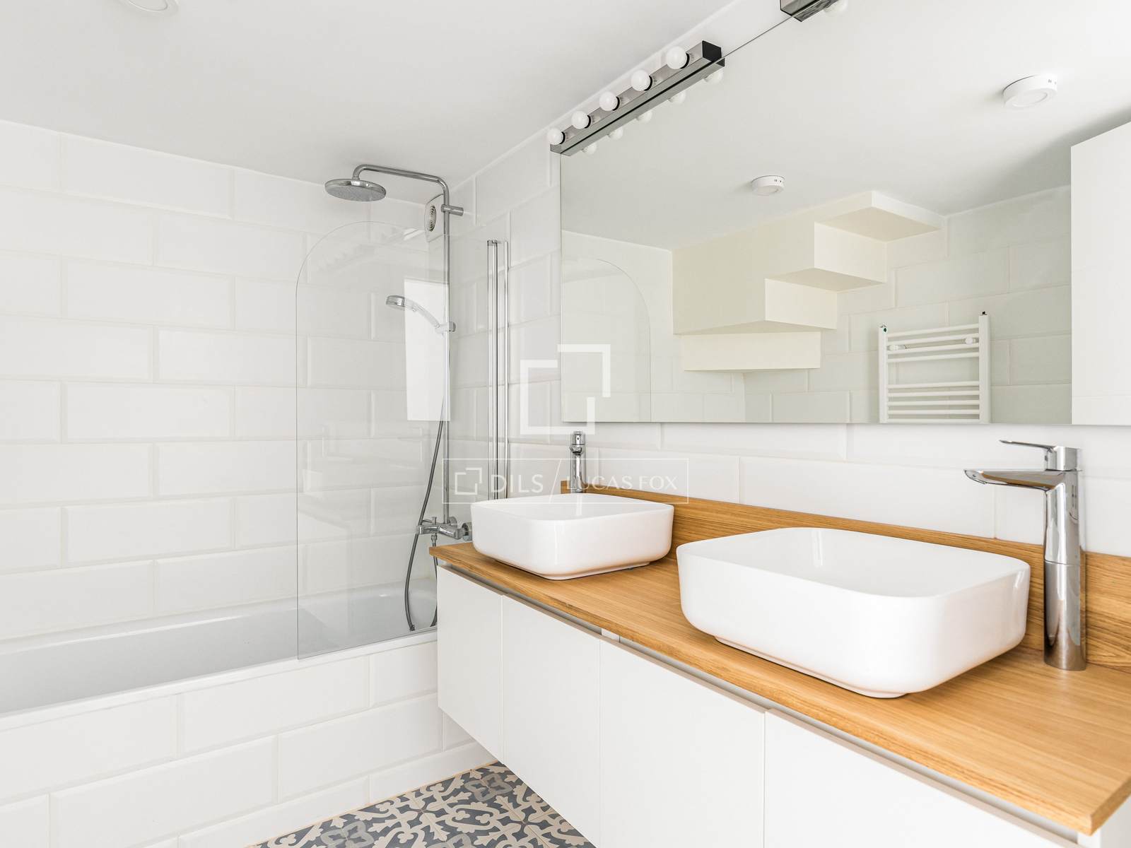 Wohnung in Barcelona, Spanien 2 Schlafzimmer, 97 m2 Nr. 192752