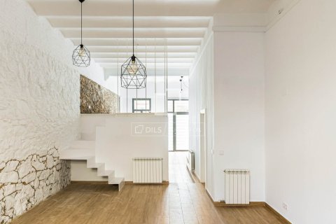 Huoneisto myytävänä Barcelona, Espanja, 2 makuuhuonetta, 97 m2 No. 192752 - kuva 10