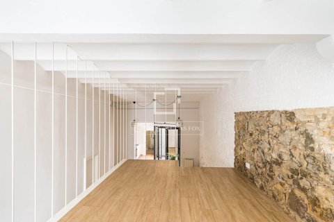 Huoneisto myytävänä Barcelona, Espanja, 2 makuuhuonetta, 97 m2 No. 192752 - kuva 15