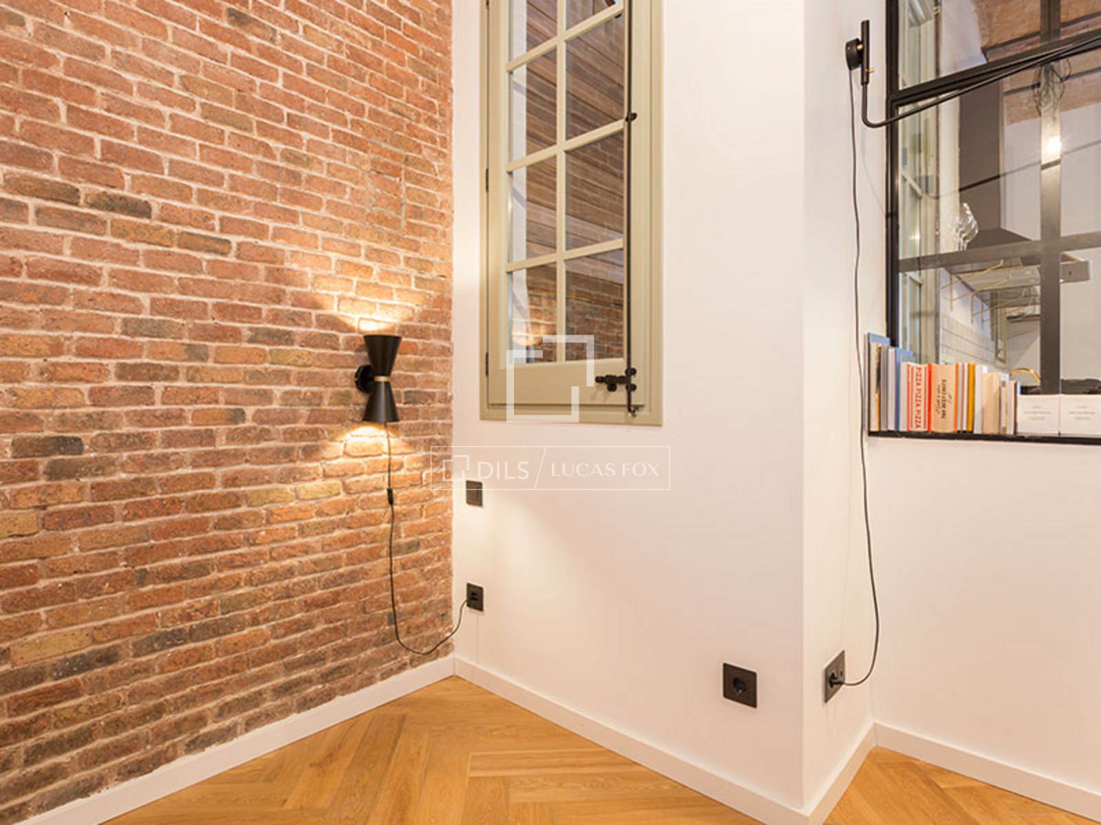 Huoneisto Barcelona, Espanja 2 makuuhuonetta, 78 m2 No. 192753