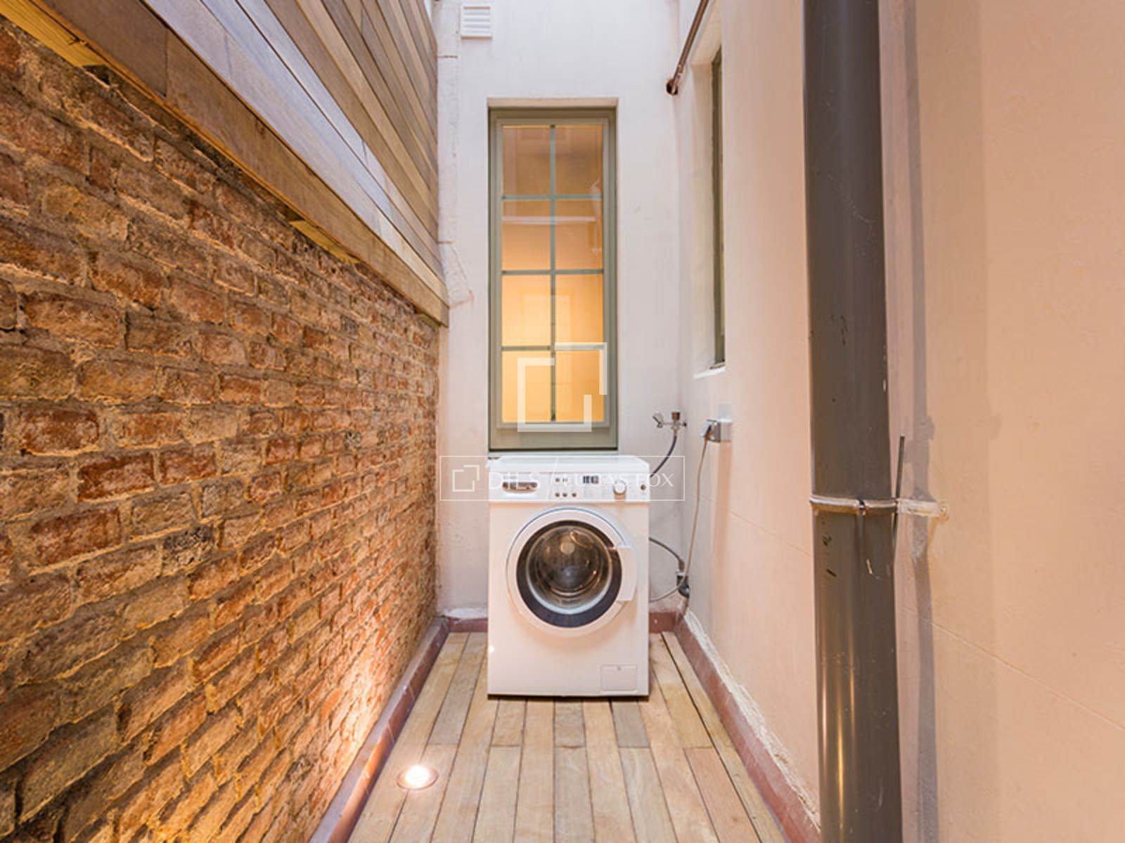 Huoneisto Barcelona, Espanja 2 makuuhuonetta, 78 m2 No. 192753