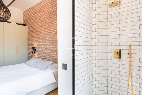 Huoneisto myytävänä Barcelona, Espanja, 2 makuuhuonetta, 78 m2 No. 192753 - kuva 15