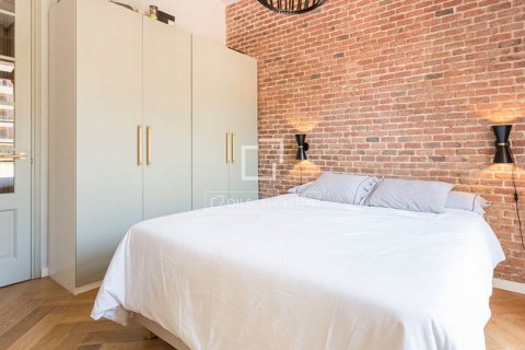 Huoneisto myytävänä Barcelona, Espanja, 2 makuuhuonetta, 78 m2 No. 192753 - kuva 13