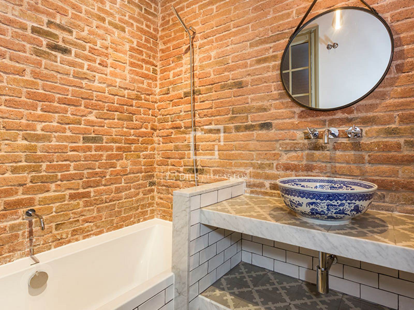 Huoneisto Barcelona, Espanja 2 makuuhuonetta, 78 m2 No. 192753