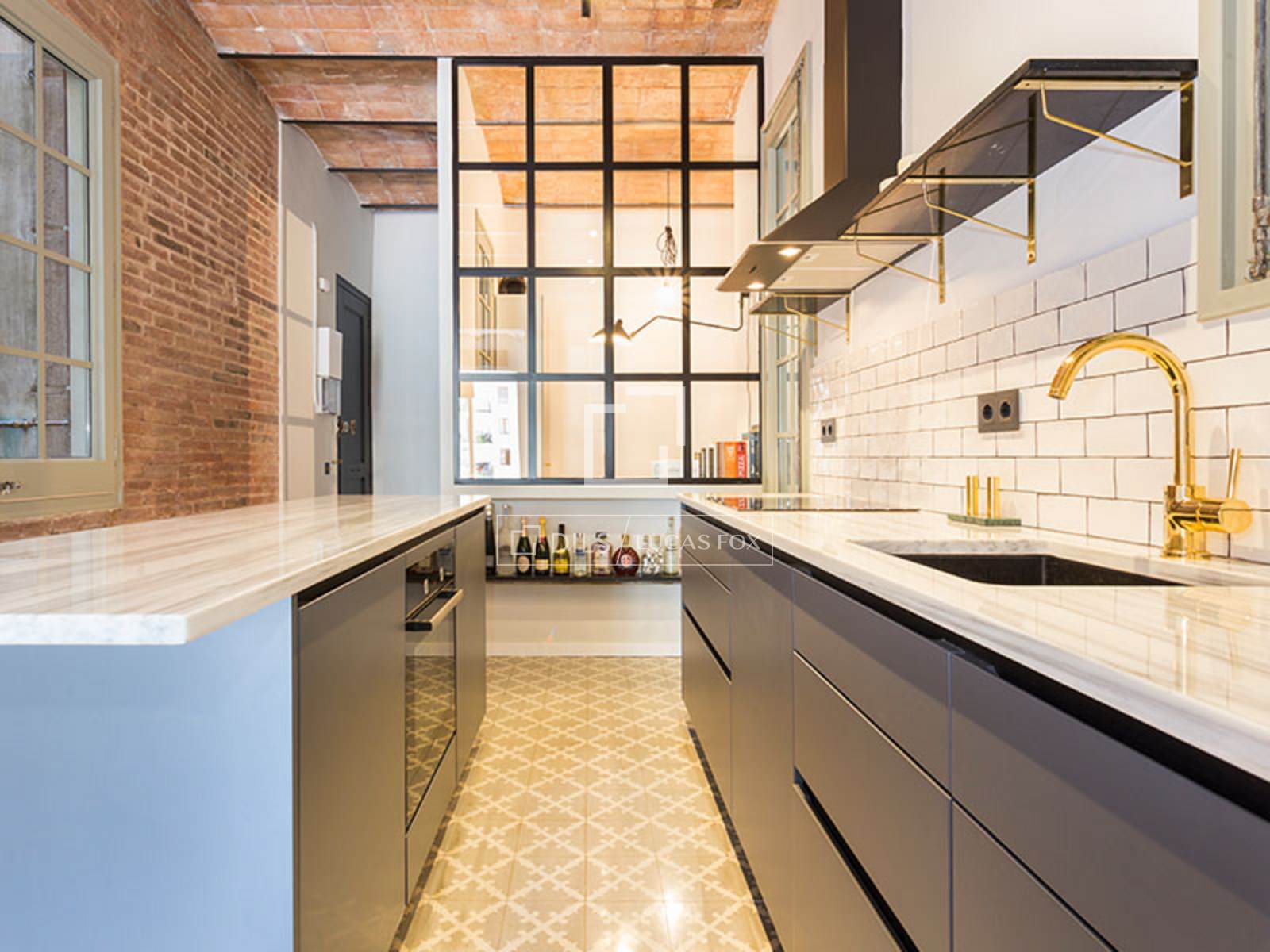 Huoneisto Barcelona, Espanja 2 makuuhuonetta, 78 m2 No. 192753