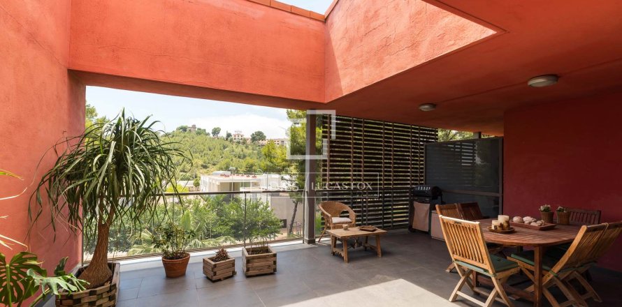 Kattohuoneisto Castelldefels, Barcelona, Espanja 4 makuuhuonetta, 209 m2 No. 192751