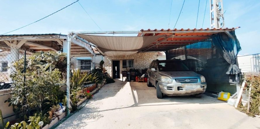 Villa in Los Montesinos, Alicante, Spanien 2 Schlafzimmer, 64 m2 Nr. 183911