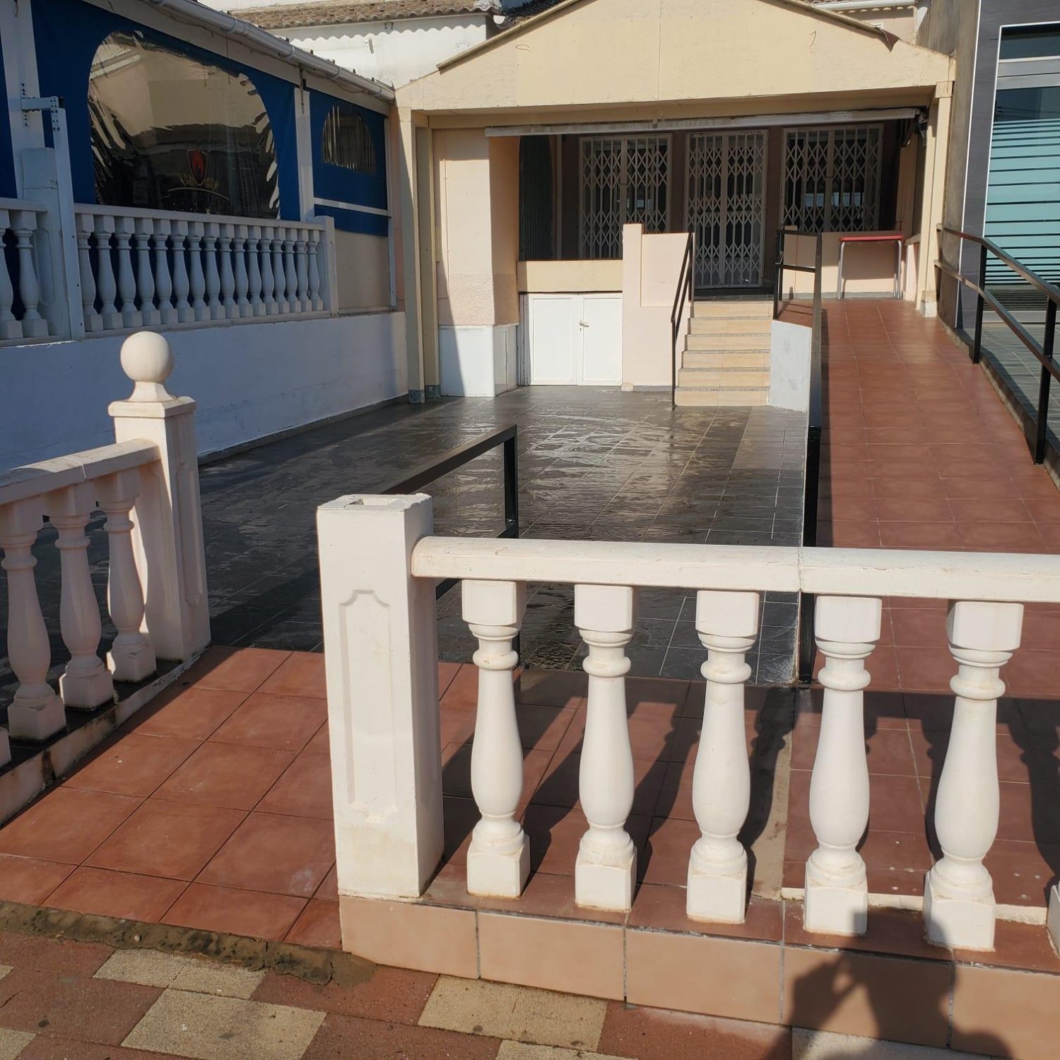 Proprietà commerciale a San Fulgencio, Alicante, Spagna 99 mq. N° 183912