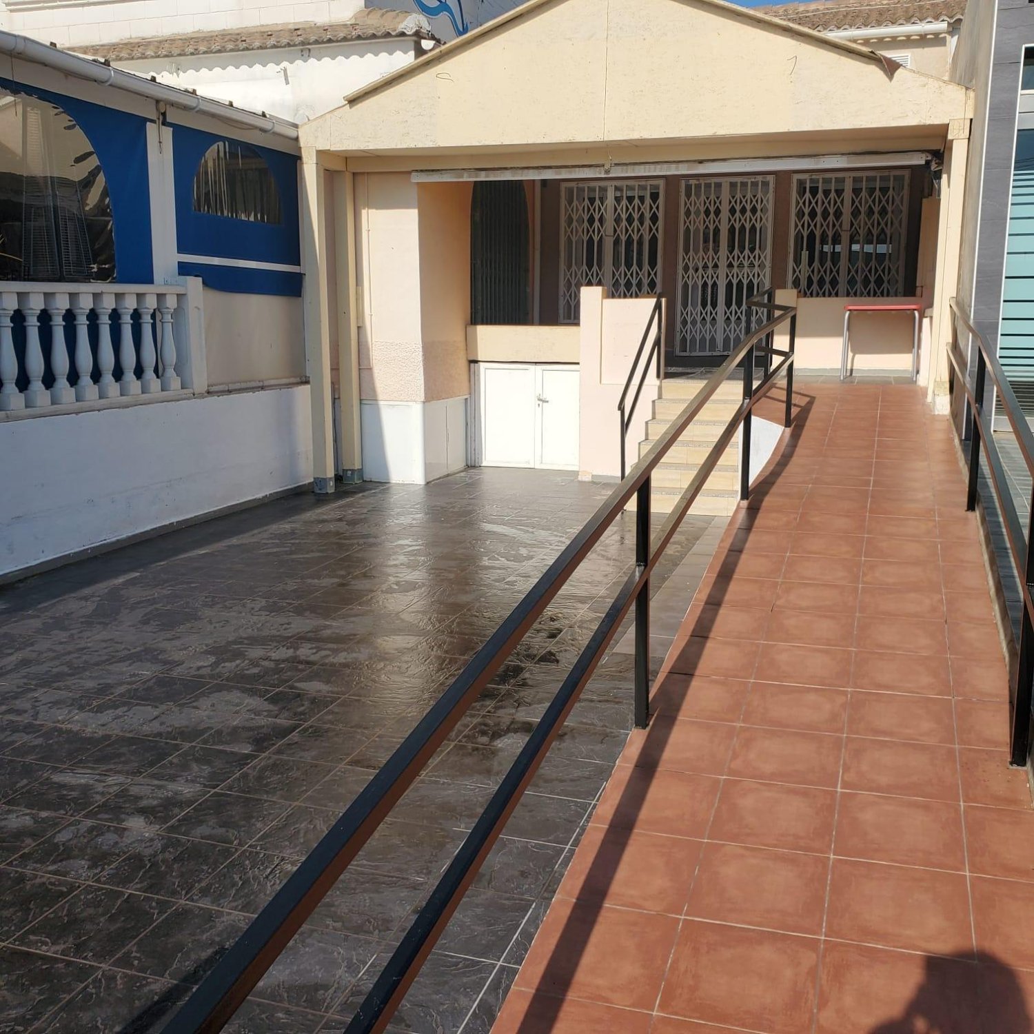 Proprietà commerciale a San Fulgencio, Alicante, Spagna 99 mq. N° 183912