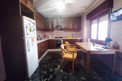 Wohnung zum Verkauf in Dolores, Alicante, Spanien 5 Schlafzimmer, 165 m2 Nr. 183908 - Foto 23