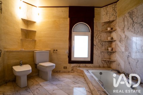 Продажа дома в Тортоса, Таррагона, Испания 5 спален, 631.97м2 №187735 - фото 22