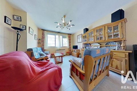 Продажа квартиры в Толедо, Испания 5 спален, 143м2 №187736 - фото 1