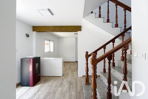 Продажа дома в Вилагарсия-де-Аруса, Понтеведра, Испания 5 спален, 167м2 №187739 - фото 4