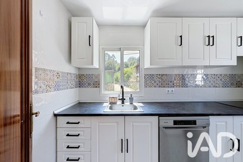 Продажа дома в Вилагарсия-де-Аруса, Понтеведра, Испания 5 спален, 167м2 №187739 - фото 5
