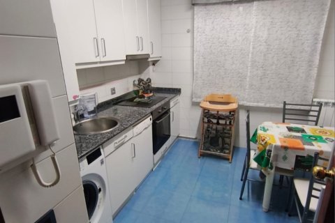 Продажа квартиры в Логроньо, Ла-Риоха, Испания 3 спальни, 116м2 №187738 - фото 7