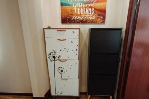 Продажа квартиры в Логроньо, Ла-Риоха, Испания 3 спальни, 116м2 №187738 - фото 10