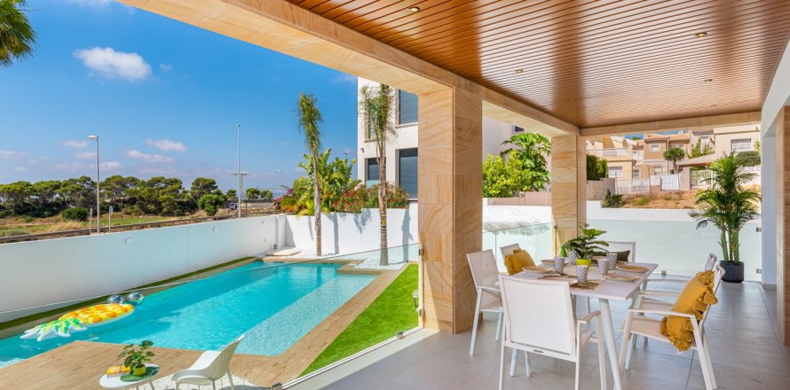 Villa en Ciudad Quesada, Alicante, España 4 dormitorios, 244 m2 No. 147862