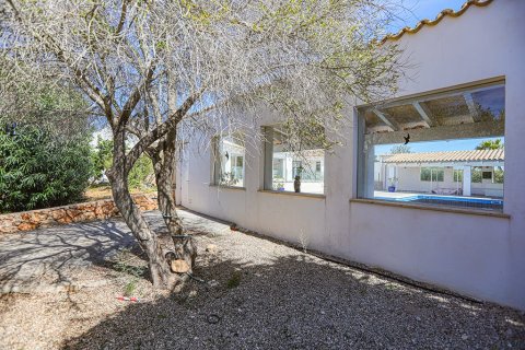 Villa till salu i Llucmajor, Mallorca, Spanien 5 sovrum, 475 kvm. Nr. 147861 - foto 8